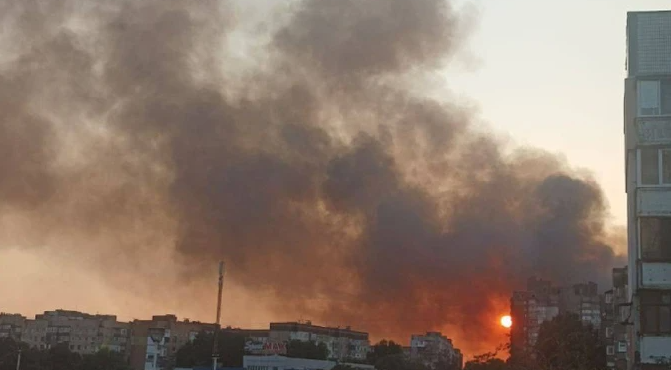 Палає від Бєлгорода до ТОТ: Сили оборони атакували пункт управління та склади окупантів Палає від Бєлгорода до ТОТ: Сили оборони атакували пункт управління та склади окупантів